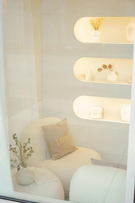 Little Nail Room — Nail salon in Seattle